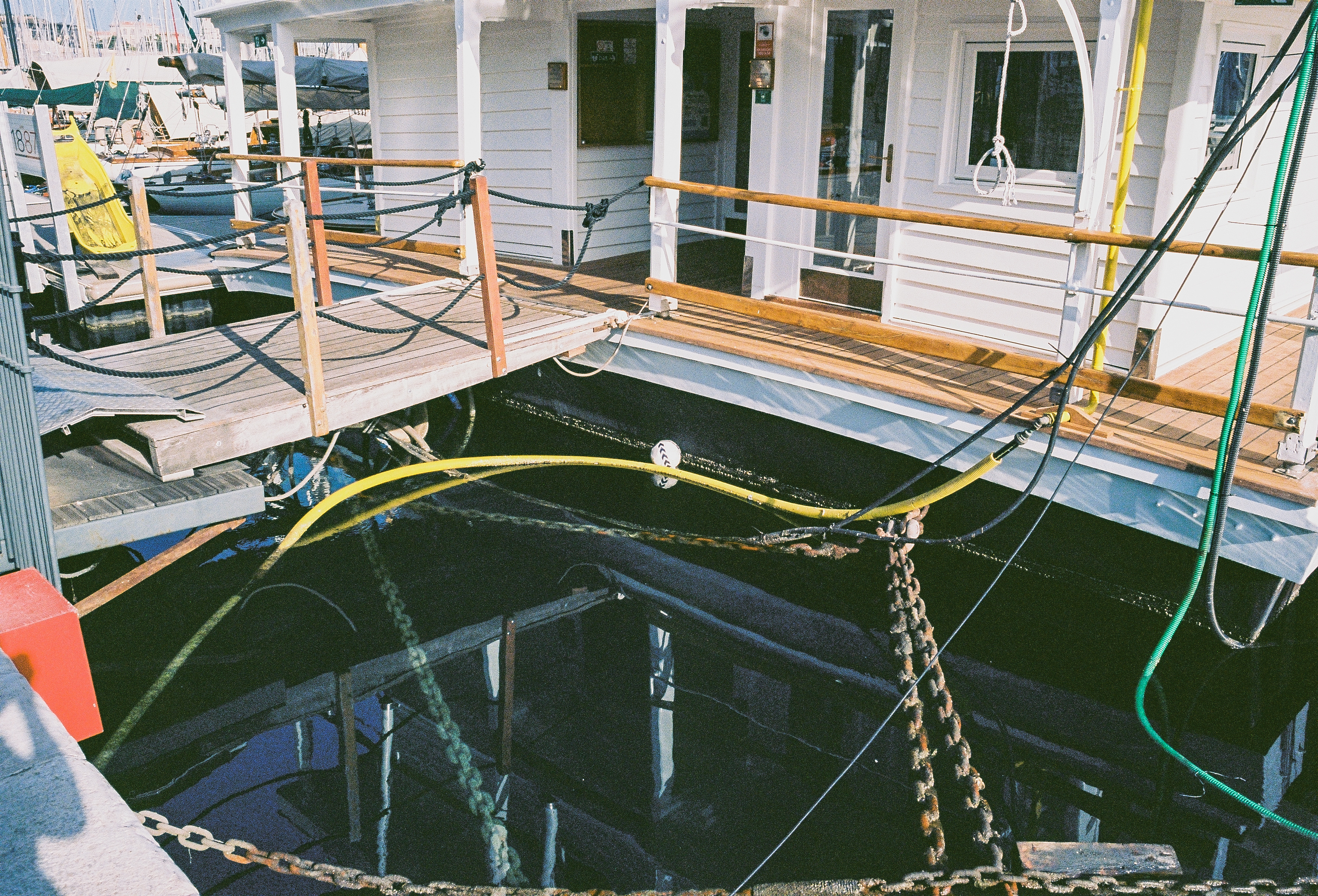 L'entre du vieux port
